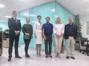 The Wuhan National Bio-industry Base (Biolake) Delegation at Accell Clinical Research Headquarters in Saint Petersburg, Russia